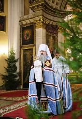 Архимандрит Алексий (Ганьжин) сослужил митрополиту Санкт-Петербургскому и Ладожскому Варсонофию на великой вечерне в Александро-Невской лавре