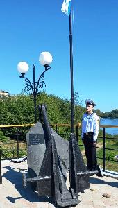 Архимандрит Алексий (Ганьжин) благословил и открыл в Кунгуре мемориал «Морякам – защитникам Отечества»