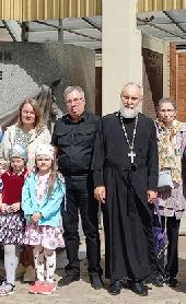 Военный отдел Санкт-Петербургской епархии организовал и провел благотворительную акцию "Благословение детям погибших миротворцев"