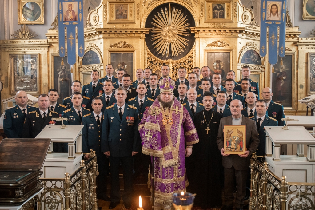 Хор курсантов Военного института впервые своим пением сопровождал Божественную литургию в Санкт-Петербургской Духовной Академии