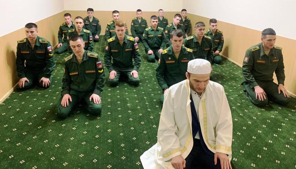 Поздравление мусульман личного состава Военного института с началом священного месяца в Исламе - Рамадан